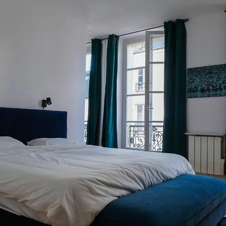 Luxurious In Marais * パリ